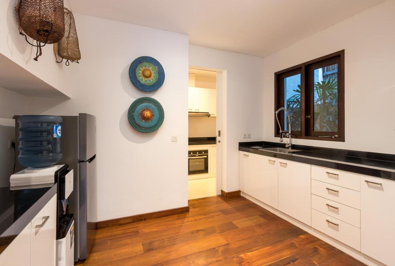 Kerobokan Sundance Villa By Villa Finder מראה חיצוני תמונה